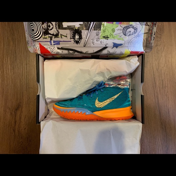 Nike Kyrie 7 Concepts Horus Mens Basketball Shoes - Picture 5 of 11